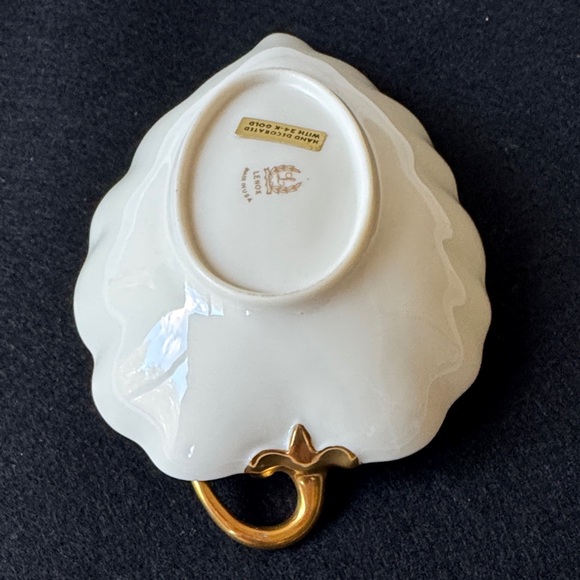 Vintage LENOX Elegant Gold and Cream Leaf-Shaped Dish Hand Decorated w/24K Gold - Picture 8 of 11